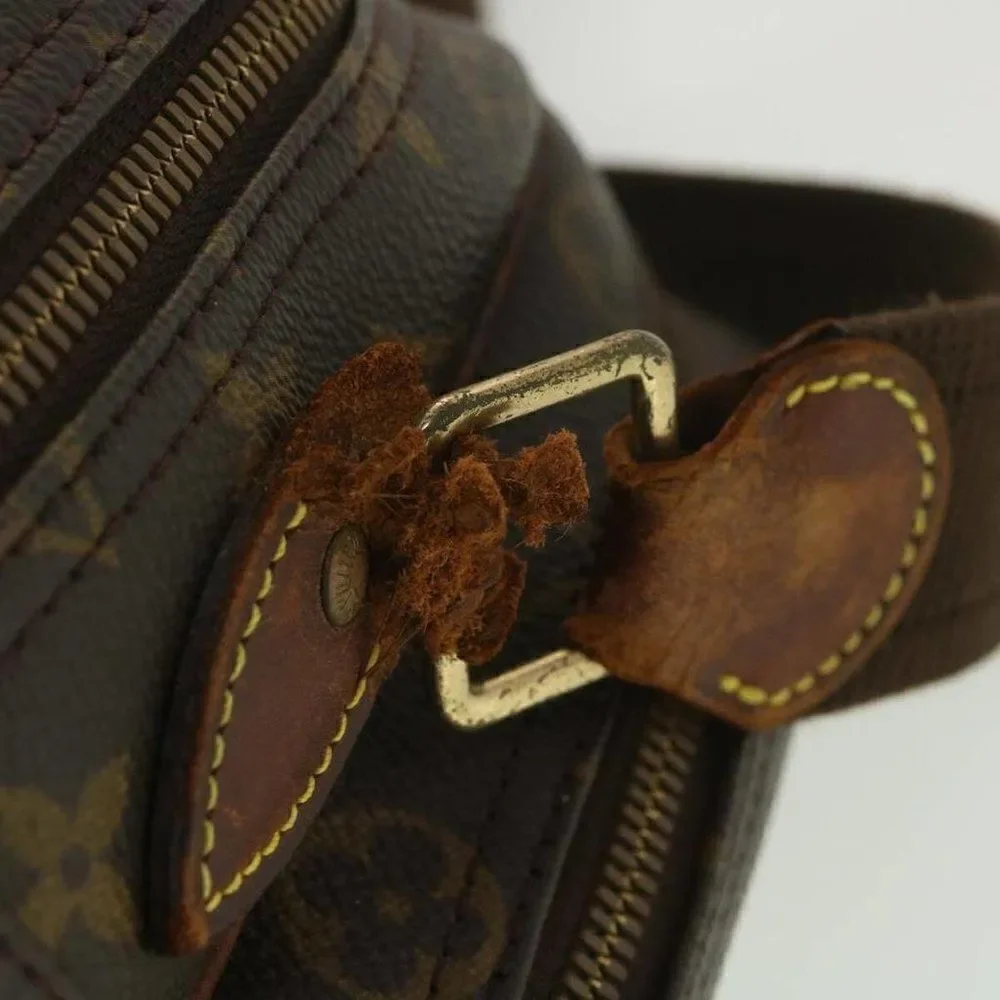 LOUIS VUITTON Monogram Reporter GM Shoulder Bag - Picture 9 of 15